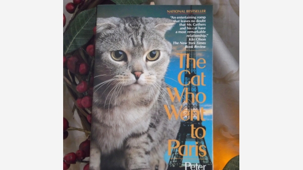 Book - The Cat Who Went to Paris - Paperback