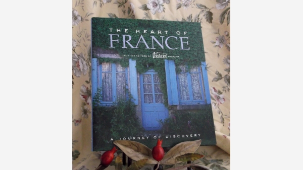 The Heart of France - Fine Hardcover Picture Book - Free Shipping!