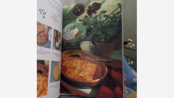 Book - Glorious Country - Gift Book
