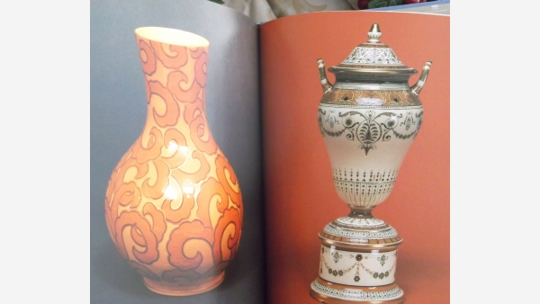 Gift Book: Wedgwood