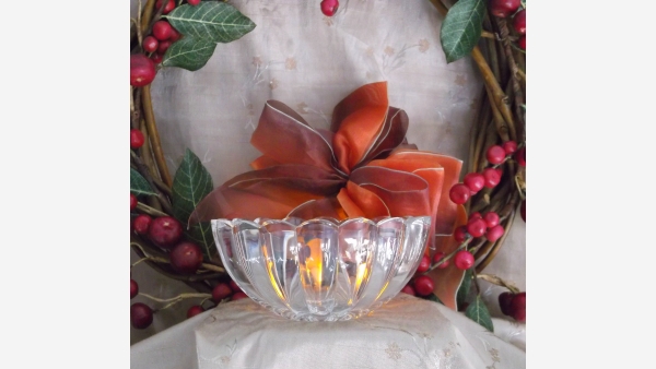 home-treasures.com - Nachtmann German Crystal Bowl - Closer View of Bowl