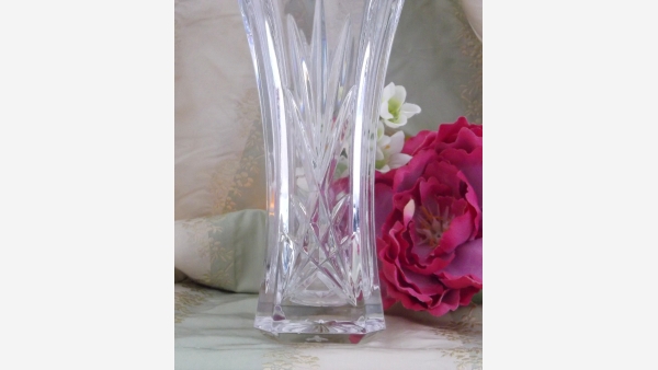 home-treasures.com - Waterford Crystal Vase - A Fine Gift! - Free Shipping!