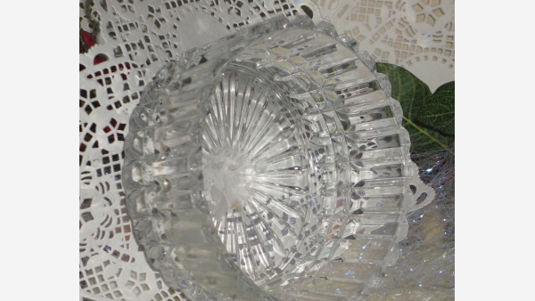 Set of Three Unique-Pattern Crystal Serving Bowls