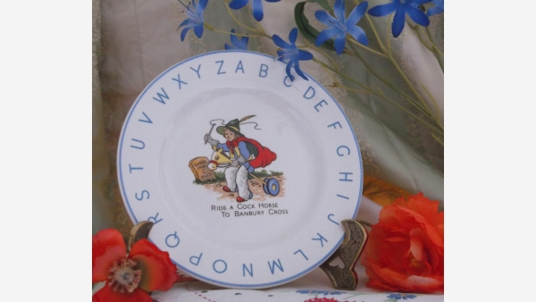 Fine-bone China Collectible Plate - Made in England - Free Shipping!
