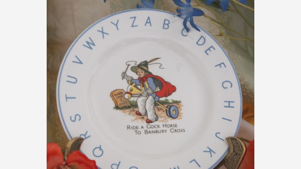 Fine-bone China Collectible Plate - Made in England - Free Shipping!