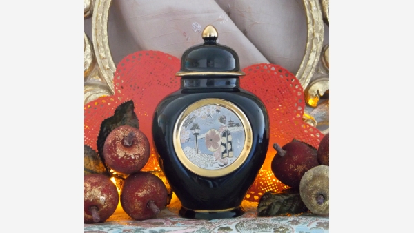 home-treasures.com - "Chokin" Ginger Jar Collectible - A Fine Gift Choice!