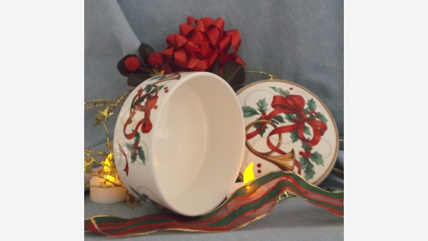 MIKASA "Maxima Jubilation" Porcelain Candy Dish - Free Shipping!
