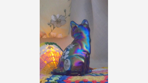 Fenton "Sitting Pretty Cat" Glass Figurine - Hand-painted