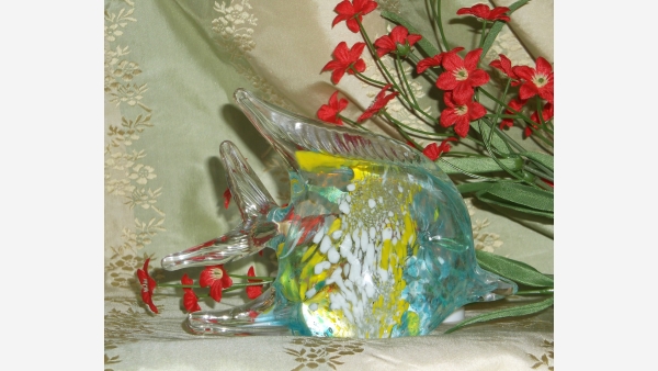 Murano-Art-Glass Figurine - Angelfish - Free Shipping!