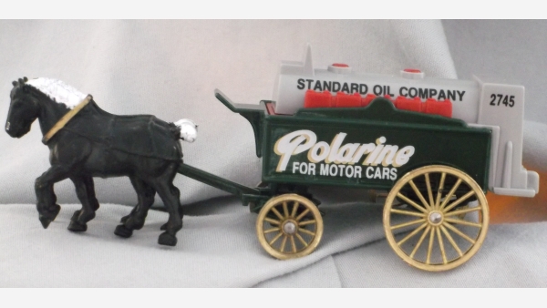 Replica Standard-Oil Truck and Wagon in Original Packaging