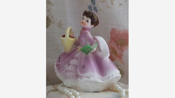 home-treasures.com - "September" Porcelain Figurine - Free Shipping!
