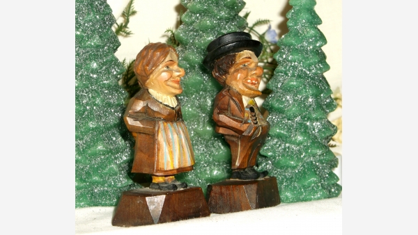Wooden Vintage ANRI Italy Figurines