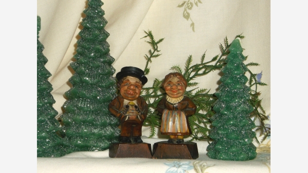 Wooden Vintage ANRI Italy Figurines
