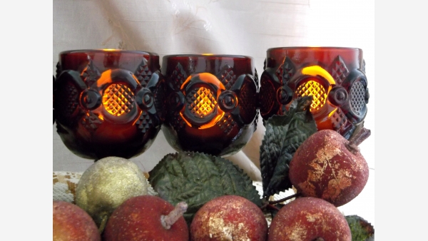 home-treasures.com - Avon Vintage Goblets - Set of 6 - Free Shipping!