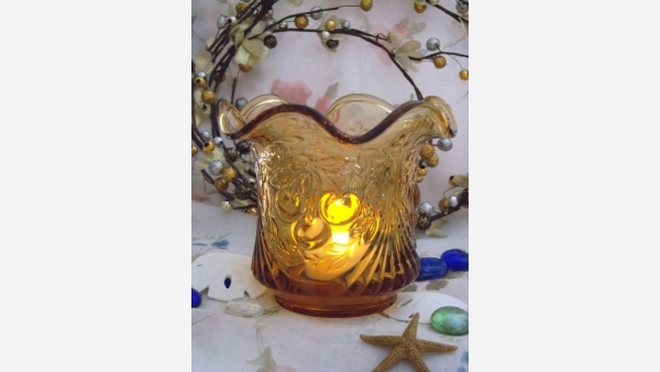 home-treasures.com - "Cherry Wreath" Sugar Bowl - Free Shipping!