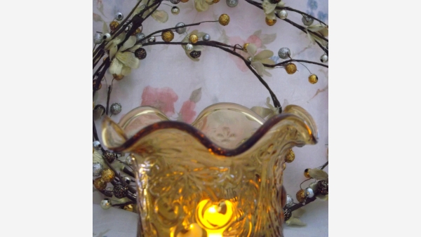 home-treasures.com - "Cherry Wreath" Sugar Bowl - Free Shipping!
