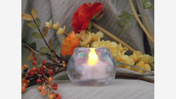 Hefty Opalescent-Glass Votive/Tea-light Holder