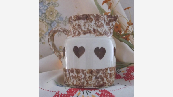 Cottage-Style Roseville Spongeware Pitcher - Free Shipping!