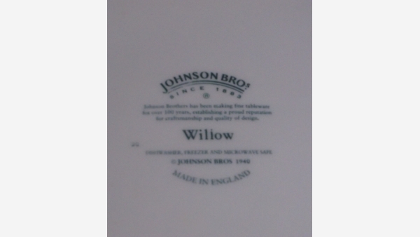 home-treasures.com - English "Willow" Dinner Plates - Set of 6 - Free Shipping!