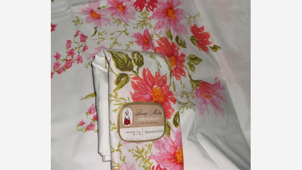 Vintage Pillowcases by SpringMaid - In New Condition - Free Shipping!