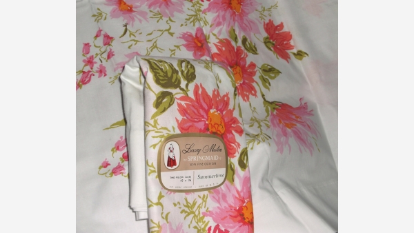 Vintage Pillowcases by SpringMaid - In New Condition - Free Shipping!