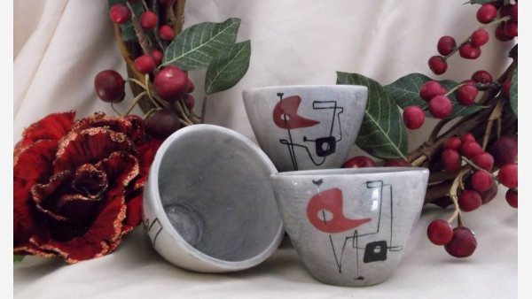 home-treasures.com - WEG Pottery Cups - Set of 3 - Free Shipping!