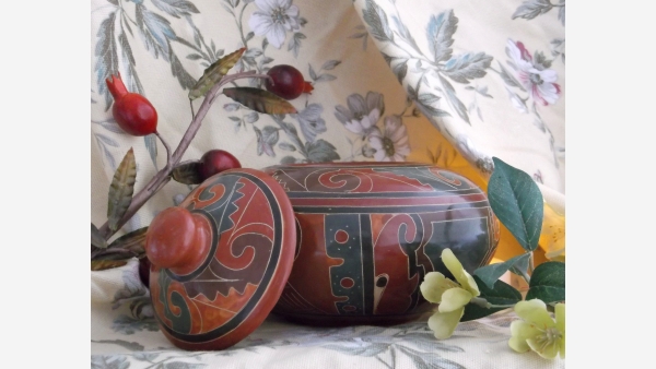 Handcrafted Nicaraguan Pottery - Warm Tones and Rich Patterns - Free Shipping!
