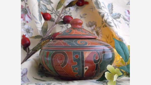 Handcrafted Nicaraguan Pottery - Warm Tones and Rich Patterns - Free Shipping!