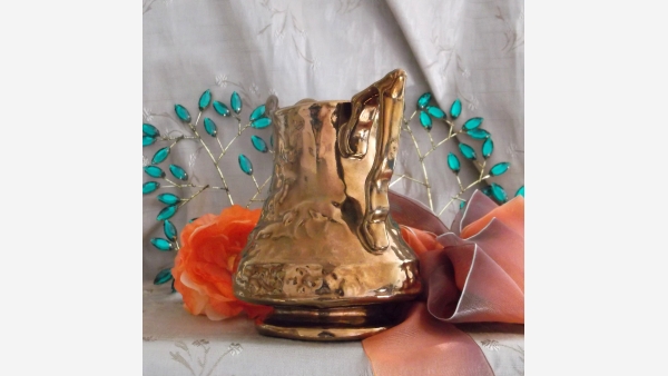 home-treasures.com - Copper-Colored Glazed Ewer - England