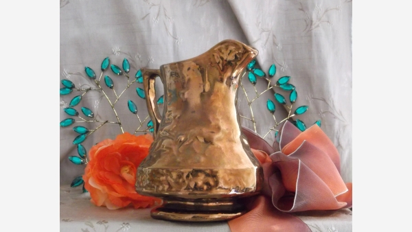 home-treasures.com - Copper-Colored Glazed Ewer - England