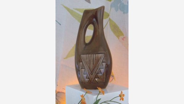 South Dakota Vtg Pottery Vase - Collectible and Rare - Signed Ramona