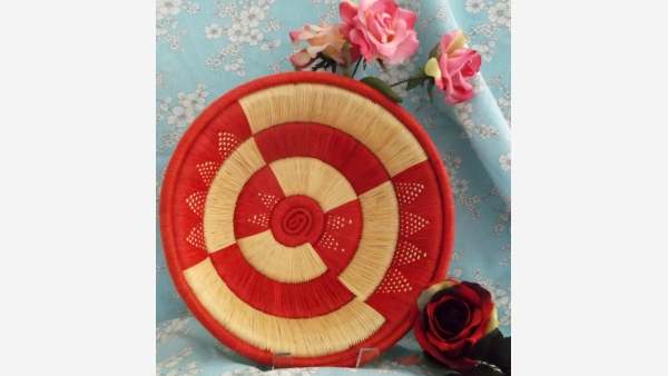 home-treasures.com - Artisan Red/Cream Basket - Free Shipping!