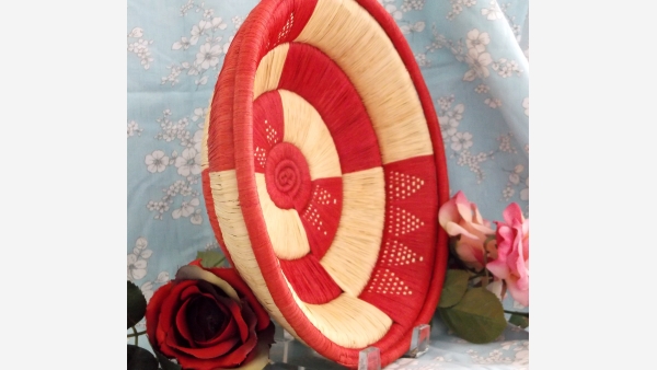home-treasures.com - Artisan Red/Cream Basket - Free Shipping!