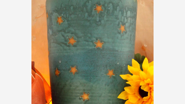 home-treasures.com - Craftsman Pottery Urn - Free Shipping!