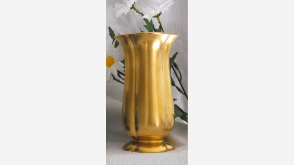 home-treasures.com - Pickard Vtg. Gold-Coated Vase - Free Shipping!