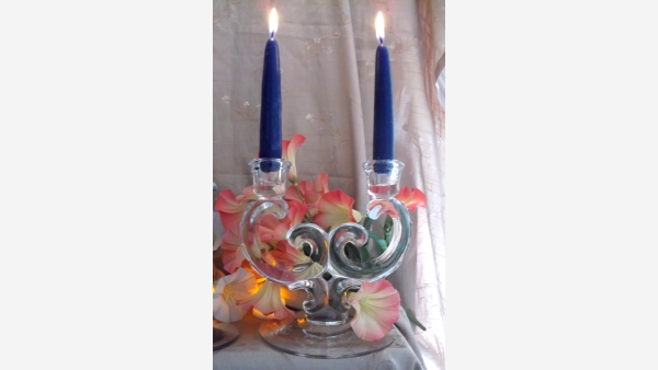 home-treasures.com - Glass Candelabra Pair - Free Shipping!