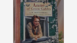 "Anne of Green Gables" - Hardcover Gift Book - Illustrated