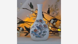 Wedgwood Fine-Bone-China Decorative Vase - Exotic Bird