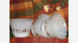 home-treasures.com Classic Custard Cups - Set of Four Classic Custard Cups - Set of Four