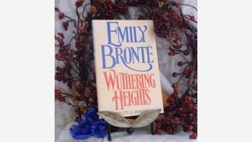 "Wuthering Heights" (Emily Bronte) - Quality Hardcover - Free Shipping!