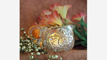 Cut-Crystal Creamer -- Sparkling as a Votive! -- Free Shipping!