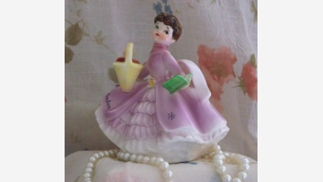"September" Figurine - A Charming Gift Choice - Free Shipping!